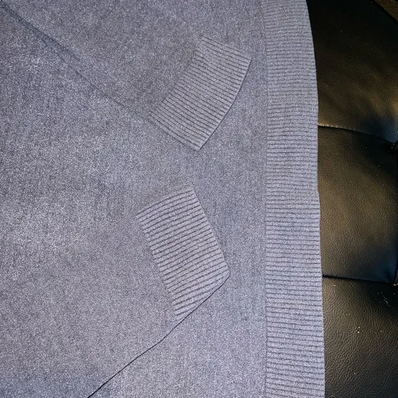 Barefoot Dreams Heather Gray Women's Sweater - Picture 3 of 6